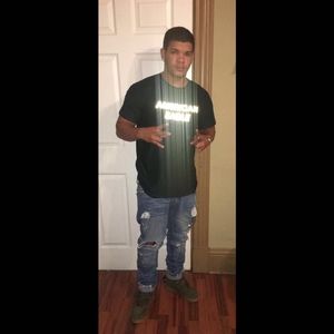 Meet your Posher, Luis